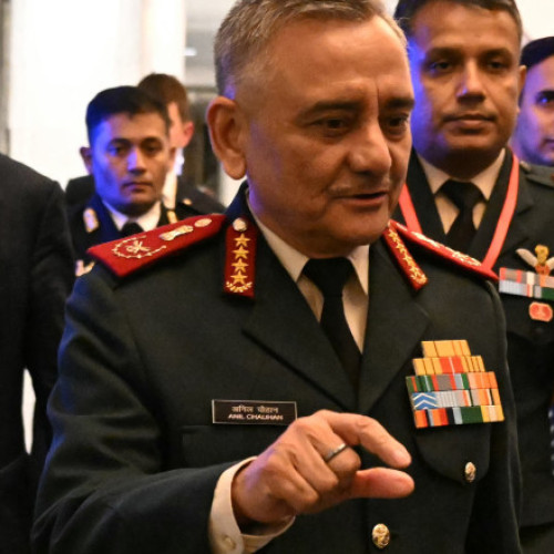 Armata indiană a recunoscut pentru prima dată că un număr nespecificat de avioane de vânătoare au fost doborate în timpul atacurilor asupra teritoriului controlat de Pakistan, relatează digi24.ro. Potrivit oficialilor indieni, inițial s-au ascuns pierderile și s-a refuzat orice confirmare privind avioanele doborâte, însă acum admit că aceste evenimente au avut loc în contextul luptelor din prima jumătate a lunii mai.