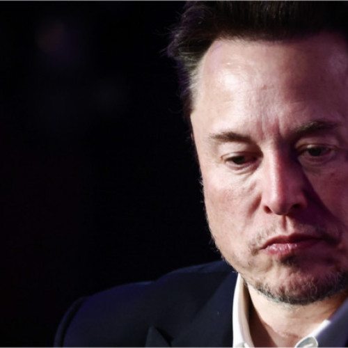 Elon Musk se confruntă cu provocări majore în politica și administrația din Washington, potrivit unui articol semnat de Freddy Gray pentru The Spectator, citat pe digi24.ro. Miercuri seara, 28 mai, miliardarul a confirmat oficial că pleacă din poziția sa de „angajat special” la Casa Albă și își încheie activitatea ca șef al Departamentului pentru Eficiența Guvernamentală (DOGE).