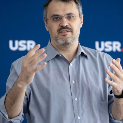 Usr-istul Cristian Ghinea dezminte "stenogramele" apărute în discuții despre negocierile pentru guvernare