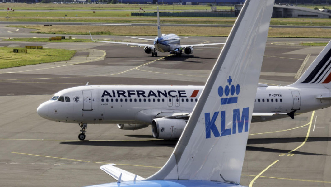 Grupul Air France - KLM devine acționar majoritar al companiei scandinave SAS. Care sunt implicațiile pentru industria aviatică