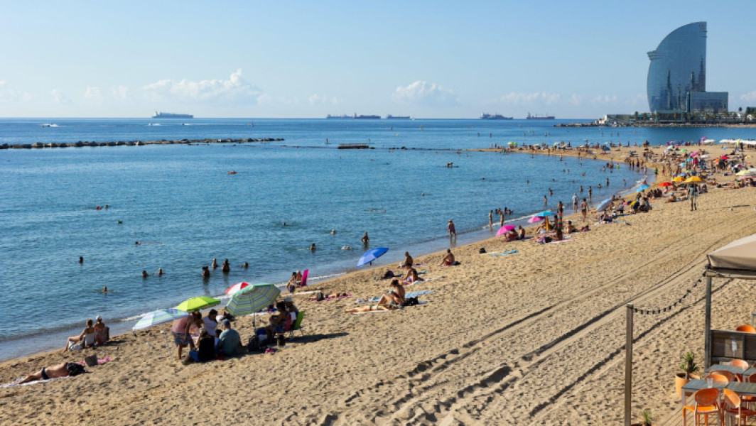 Video Noile reguli de călătorie în Spania. La ce trebuie să fie atenți turiștii pentru a nu-și strica vacanța. Amenzi până la 3.000 euro