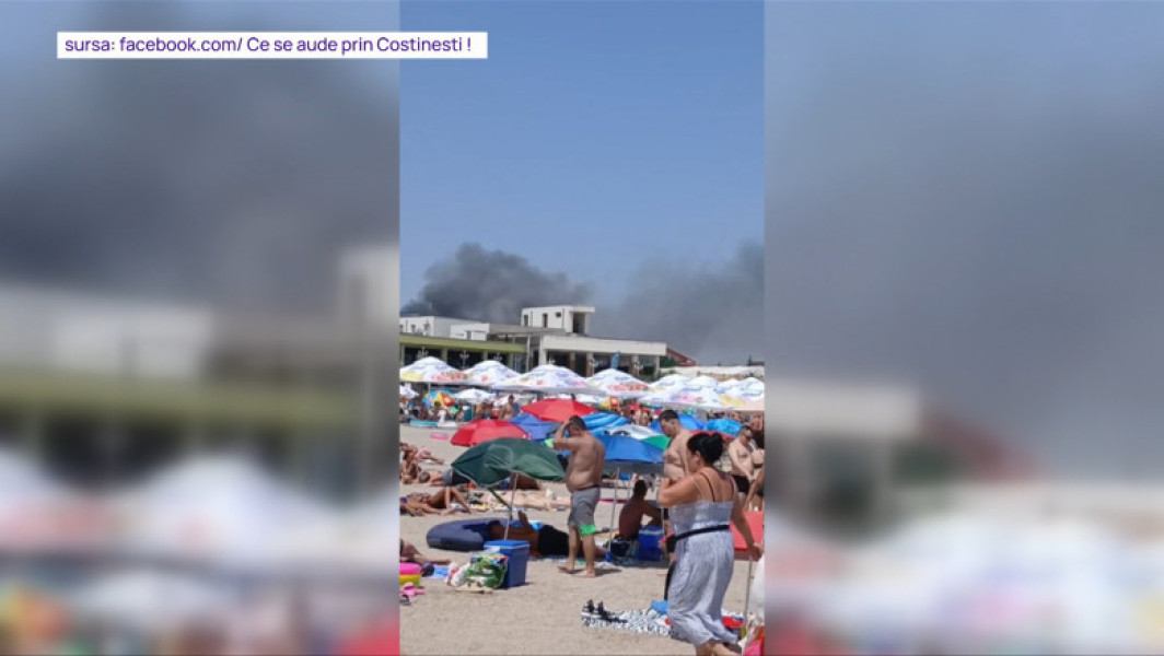 Video Panică pentru turiști, la Costinești: un incendiu de vegetație a izbucnit lângă plajă