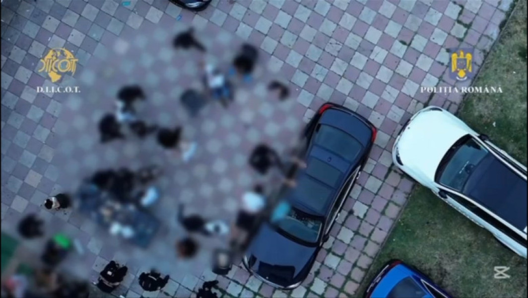 Zeci de rețineri în cazul perchezițiilor la clanurile Pian și Purcel: ce acuzații le aduc procurorii și ce au găsit polițiștii