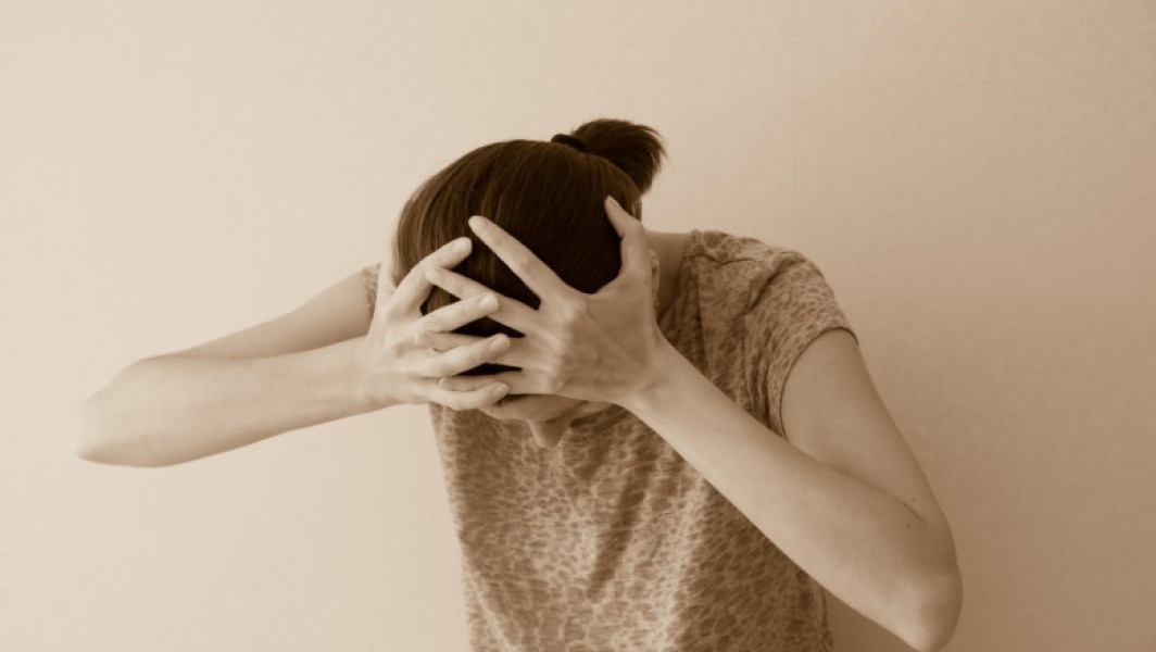 Povestea unei femei care a îndurat ani de violență, umilință și frică: „Am născut prematur, ca urmare a abuzurilor”