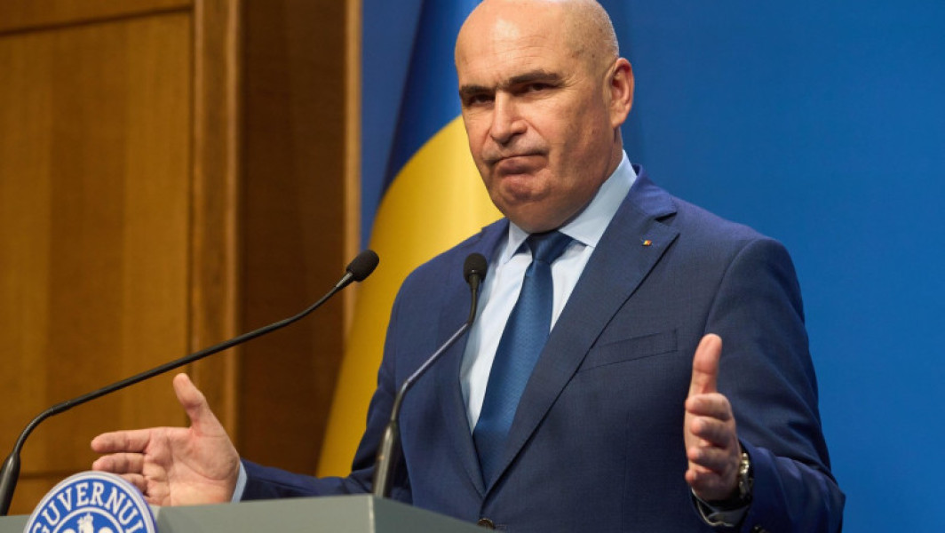 Bolojan, „simbolul austerității”, într-un interviu pentru Bloomberg: „Următoarele sașe luni sunt cruciale. Am fi avut un colaps total”