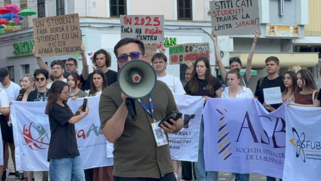 Video „Nu faceți ce vreți din noi”. Studenții amenință cu boicotul anului universitar. Ce le transmite, în replică, ministrul Educației