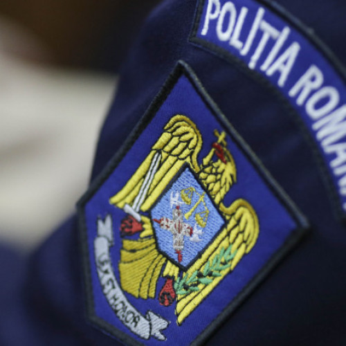 Poliţiştii români au fost felicitaţi de Europol pentru capturarea a 600.000 de dolari falşi într-un singur raid: „Un succes remarcabil”