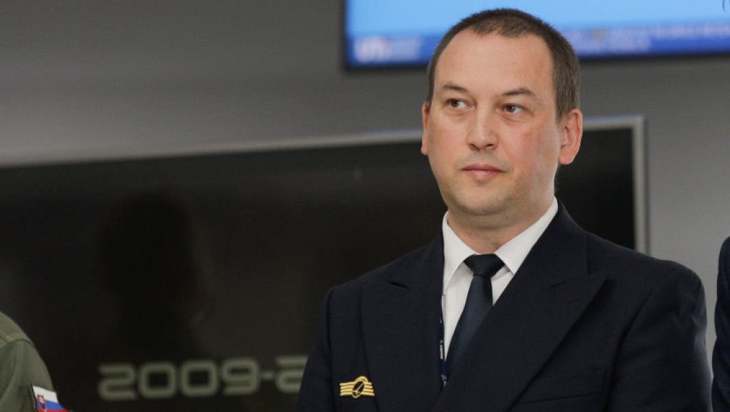 Radu Miruță anunță că fiul cosmonautului Dumitru Prunariu se va ocupa de o companie de aviație din subordonea Ministerului Economiei