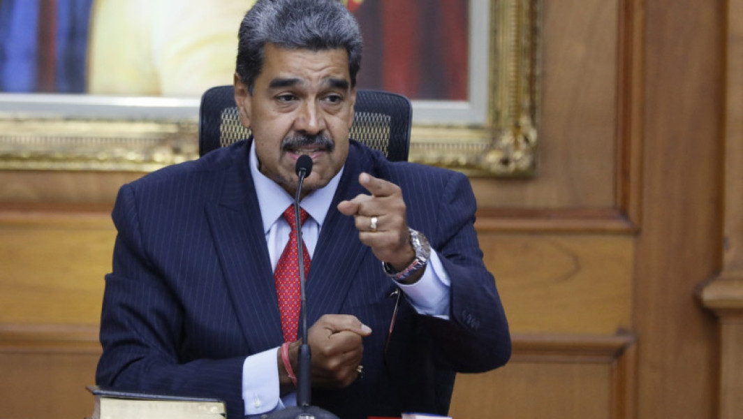 Venezuela răspunde la prezența navală a SUA în Caraibe prin mobilizare de forțe