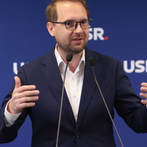 primarul timișoarei, dominic fritz, protestează pentru democratie în turcia
