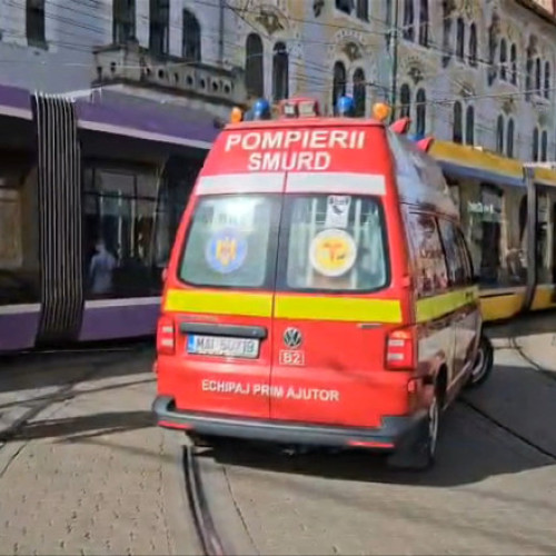 Accident în Timișoara: trei persoane rănite în ciocnirea a două tramvaie