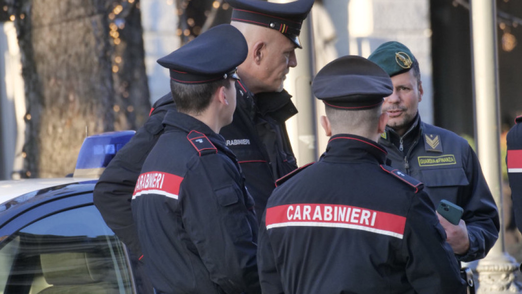 Doi hoți români din Italia, prinși după un jaf ratat din cauza unor greșeli