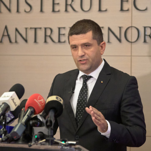 Primăriile între principalii angajatori locali și posturi neocupate, spune Radu Miruţă