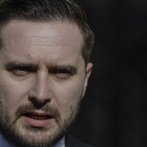 Primarul interimar al Capitalei avertizează asupra reducerii posturilor din administrație