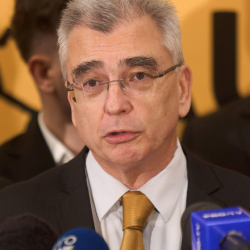 AUR anunță val de moțiuni de cenzură împotriva a patru dintre proiectele guvernului