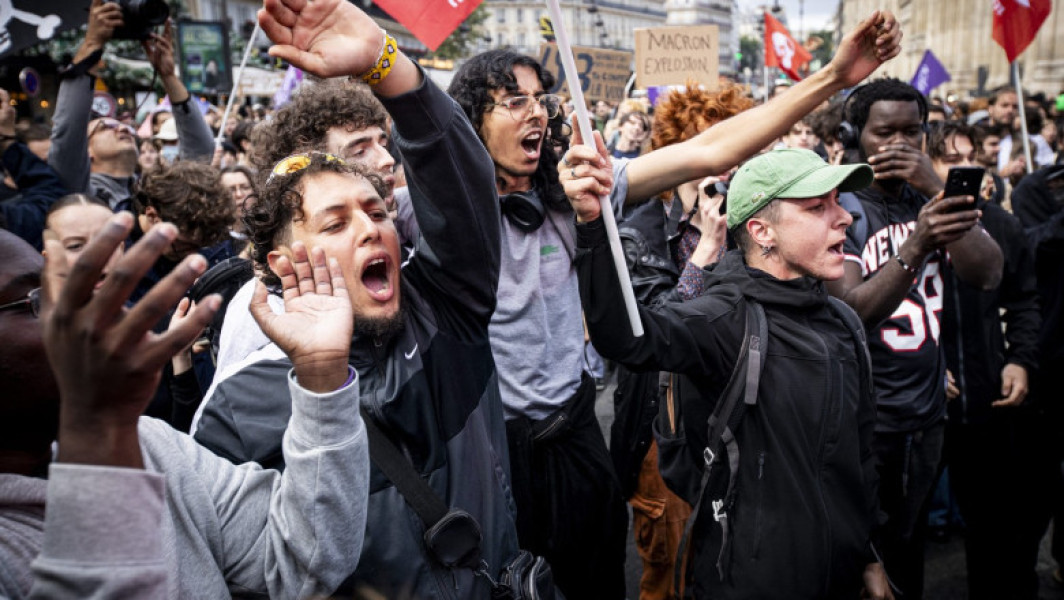 Greva și protestele masive din Franța provoacă perturbări majore joi