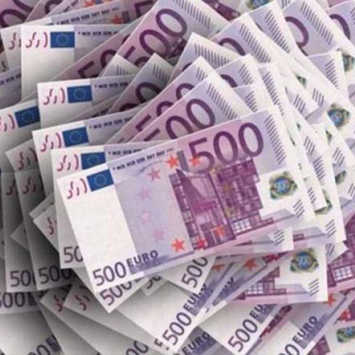 Uniunea Europeană impune salariul minim de 500 de euro în România